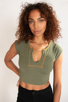 Sporty Notch Neck Seamless Tee