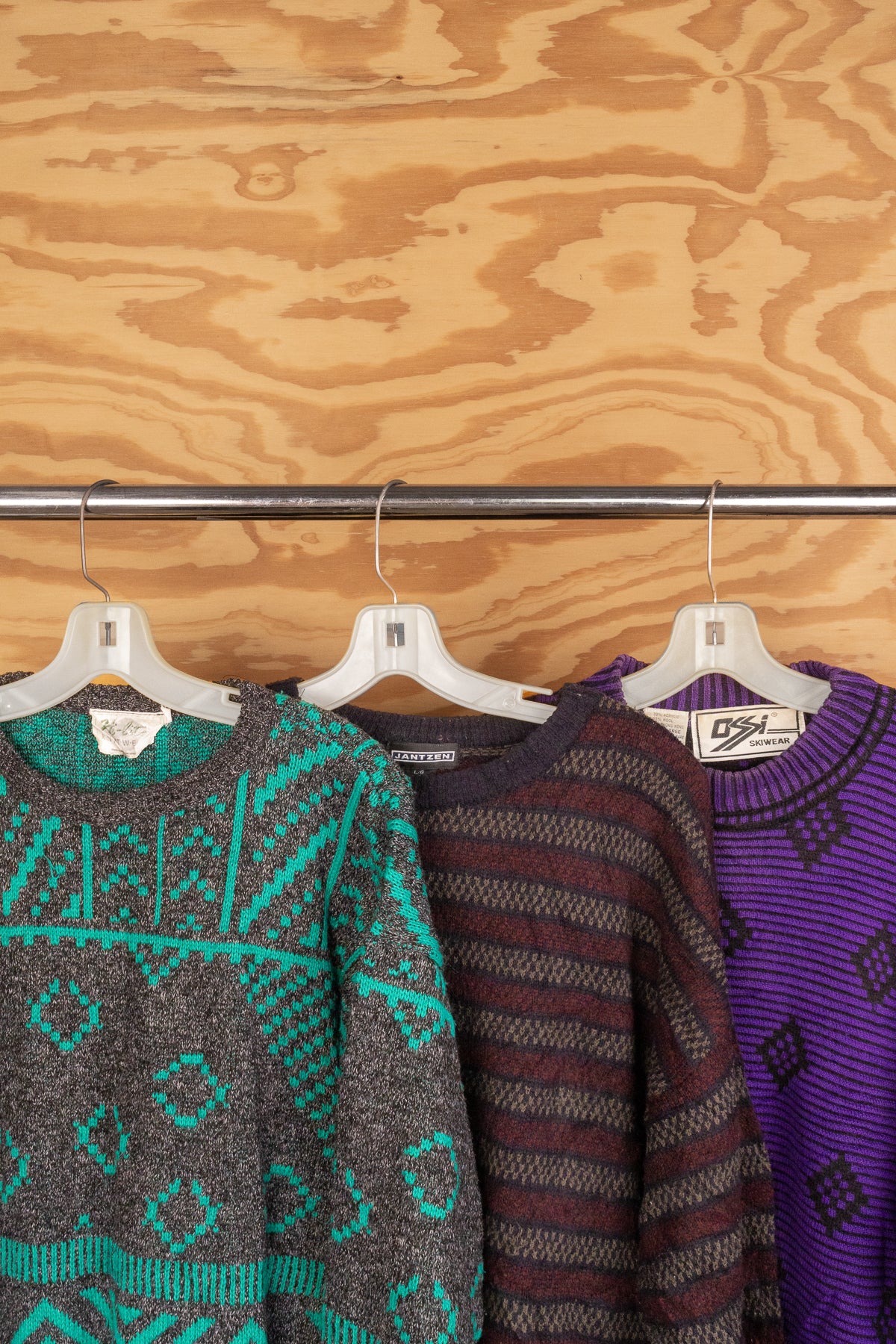 Premium Mystery Vintage 80s Style Sweater – Ragstock