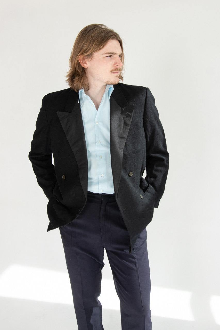 Black Tuxedo Jacket 140