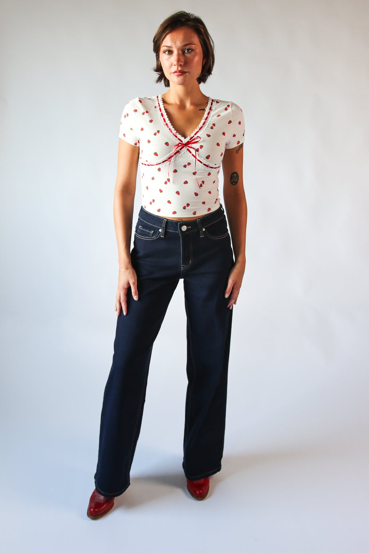 Patterned Ribbon Lace Trim Tee