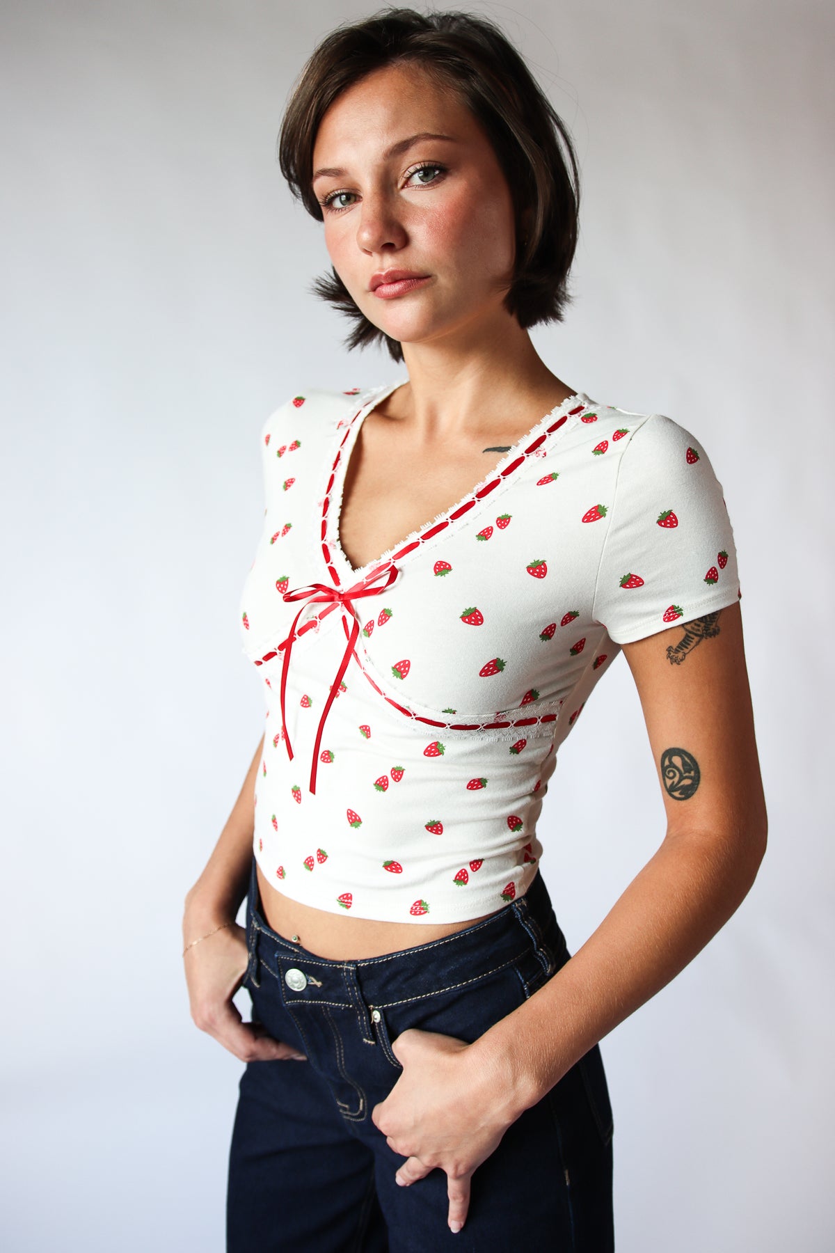 Patterned Ribbon Lace Trim Tee