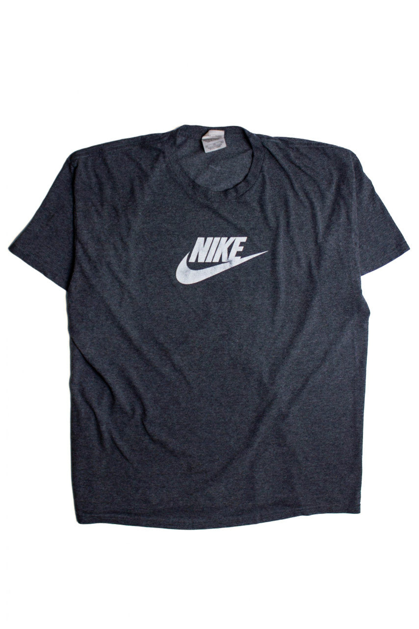 Vintage Nike T-Shirt (2000s) 2