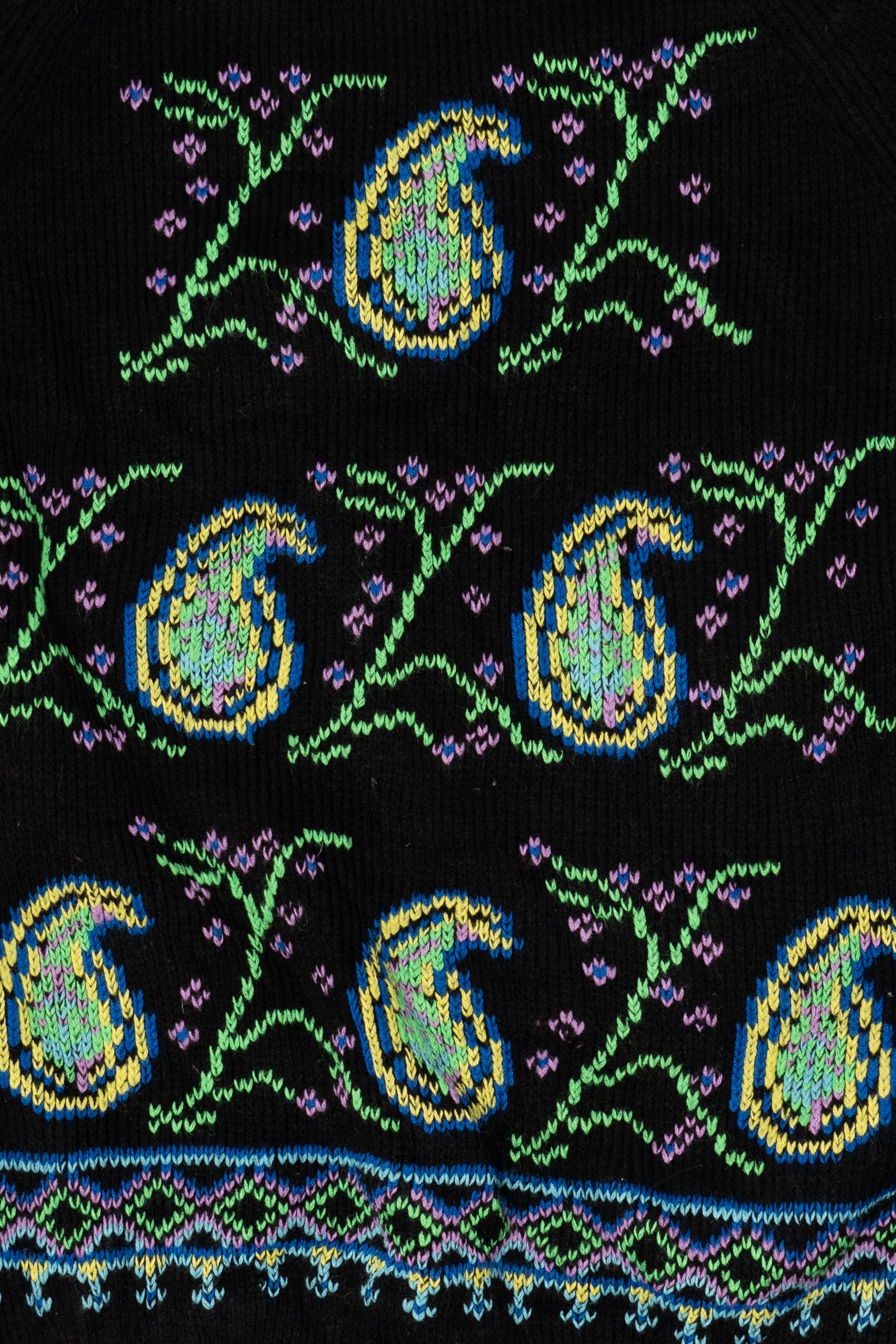 Vintage Black Paisley And Floral Pattern Sweater (1980s)