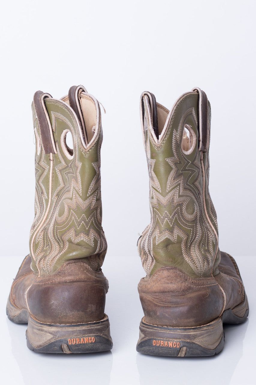 Green Two Toned Vintage Cowboy Boots (7M)
