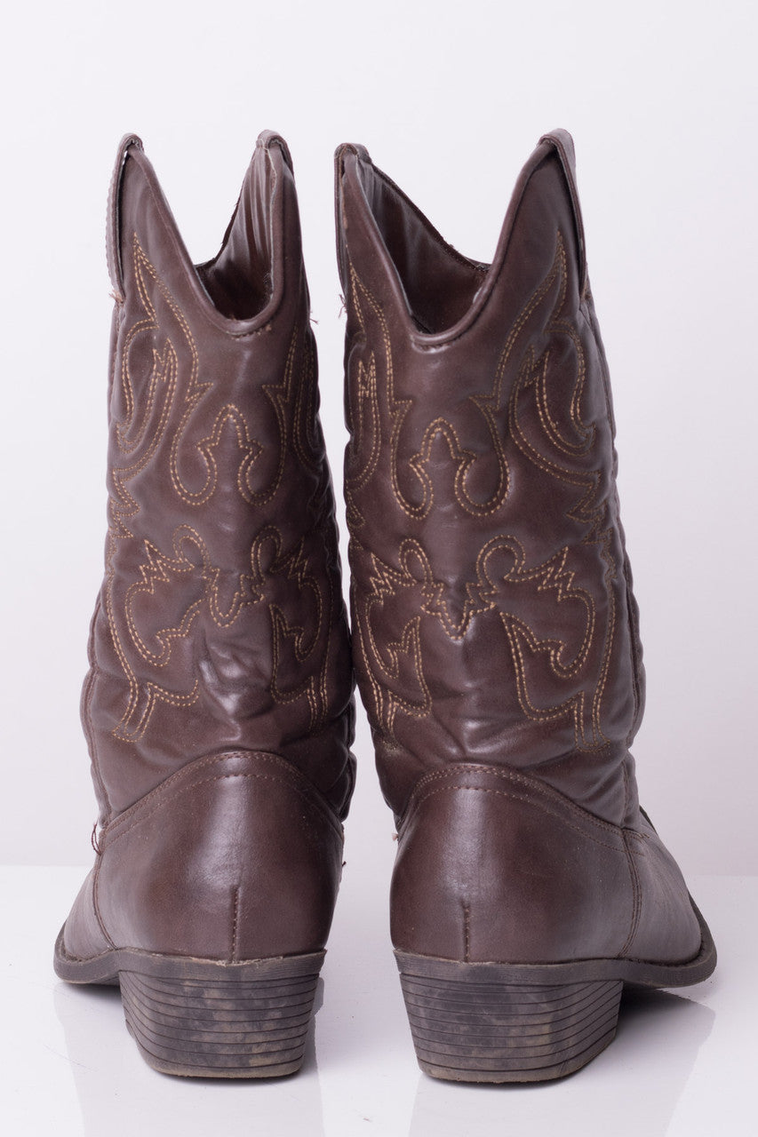 Brown Vegan Cowboy Boots (8.5)