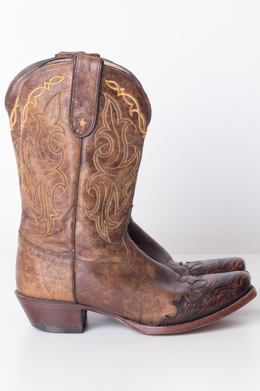 Detailed Tony Lama Vintage Cowboy Boots (7.5B)