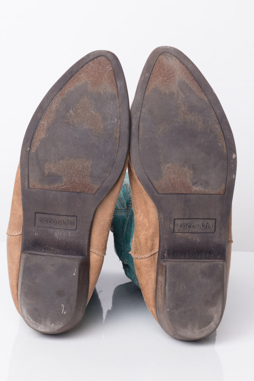 Vegan Two-Toned Vintage Cowboy Boots (8.5 M)