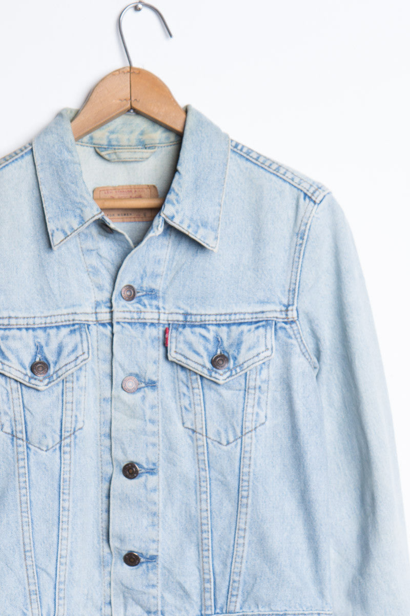 Vintage Denim Jacket 320