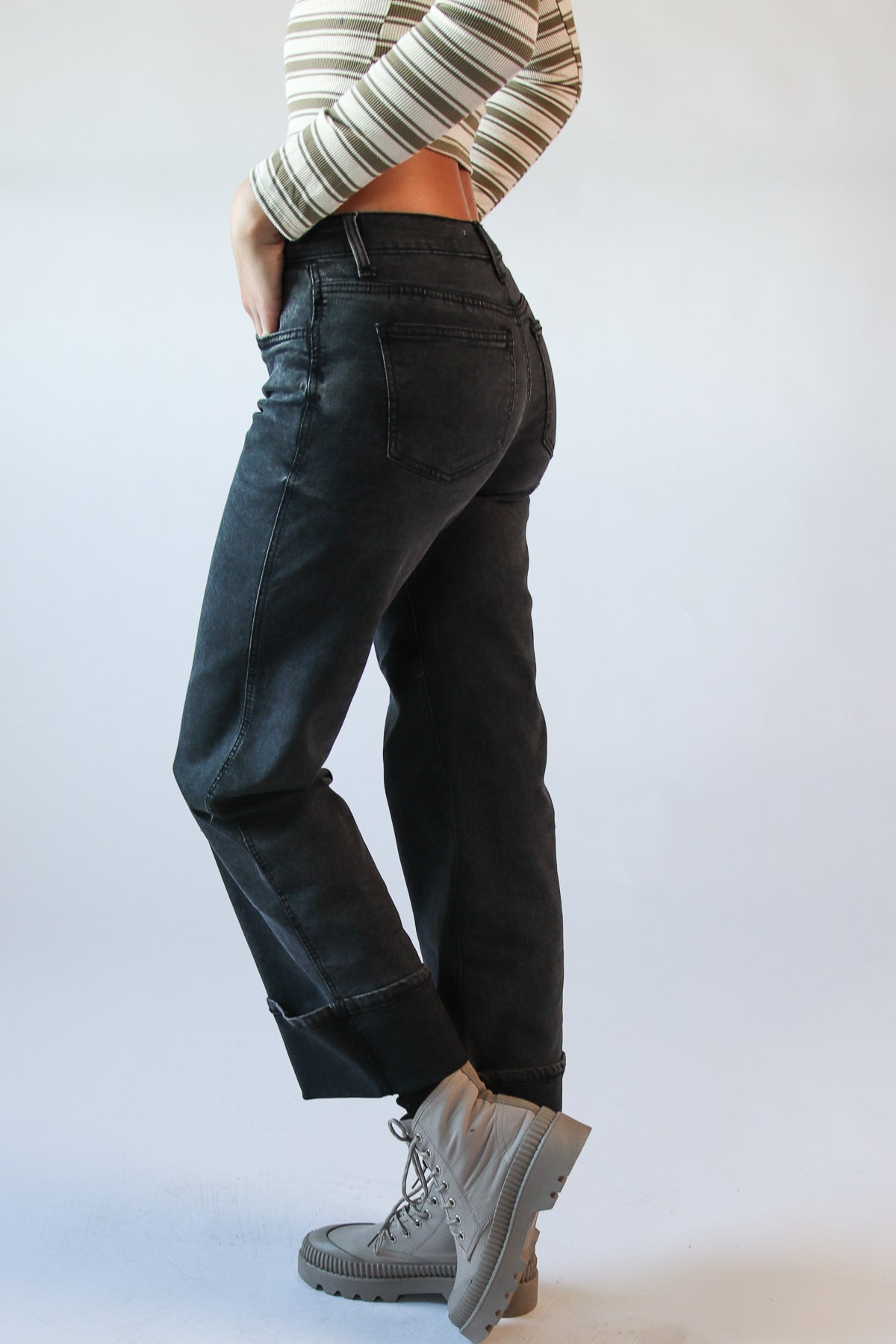 Wide Leg Cuffed Jeans