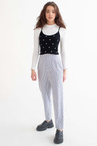 Black Daisy Print Seamless Cropped Cami