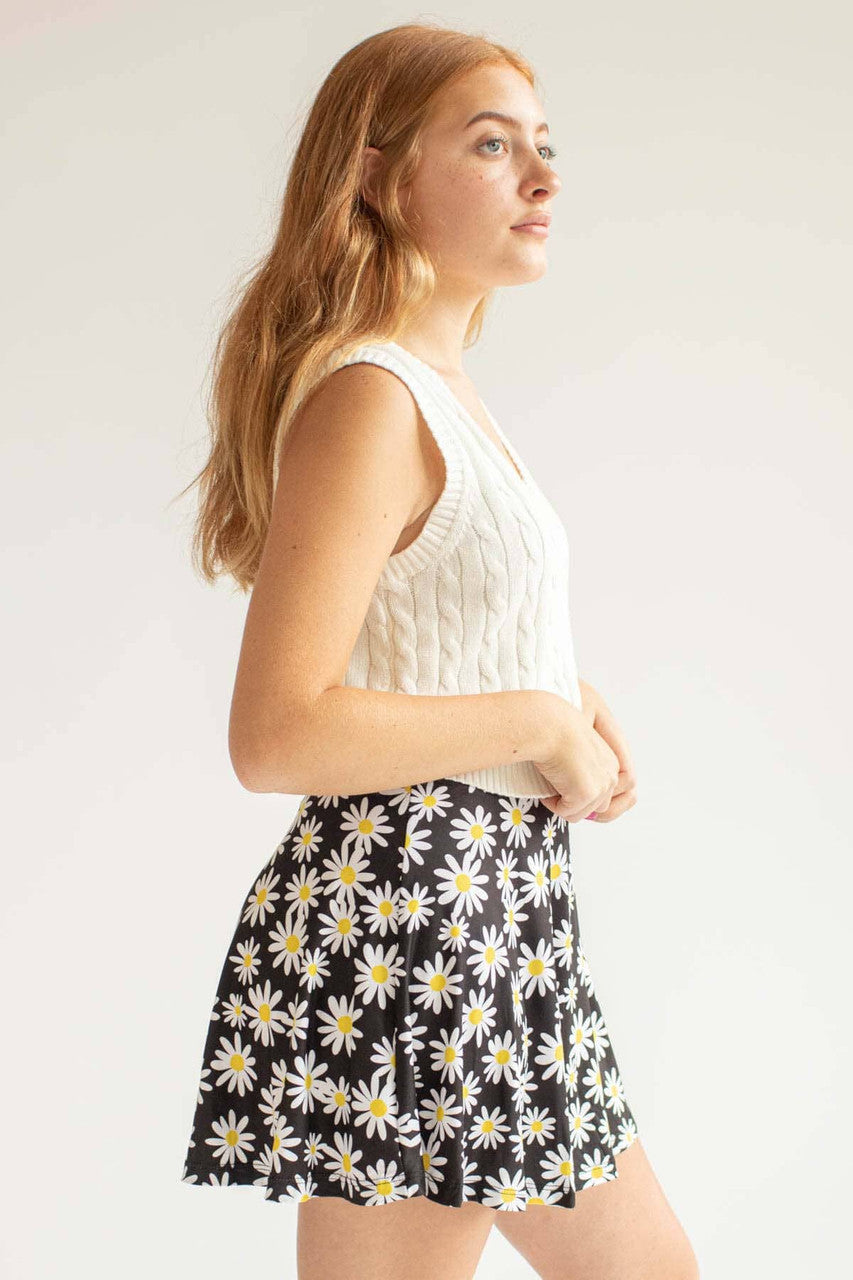 Black Daisy Skater Skirt 1