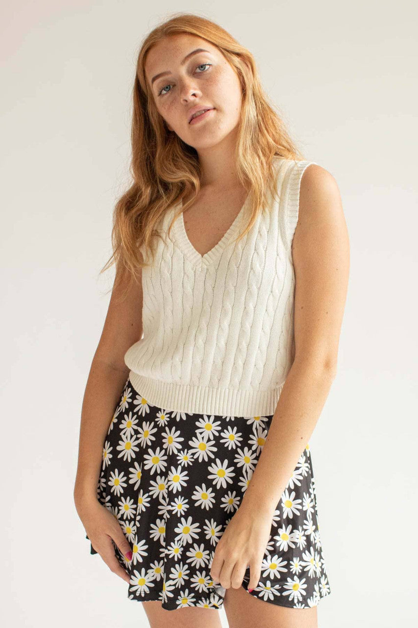 Black Daisy Skater Skirt 1