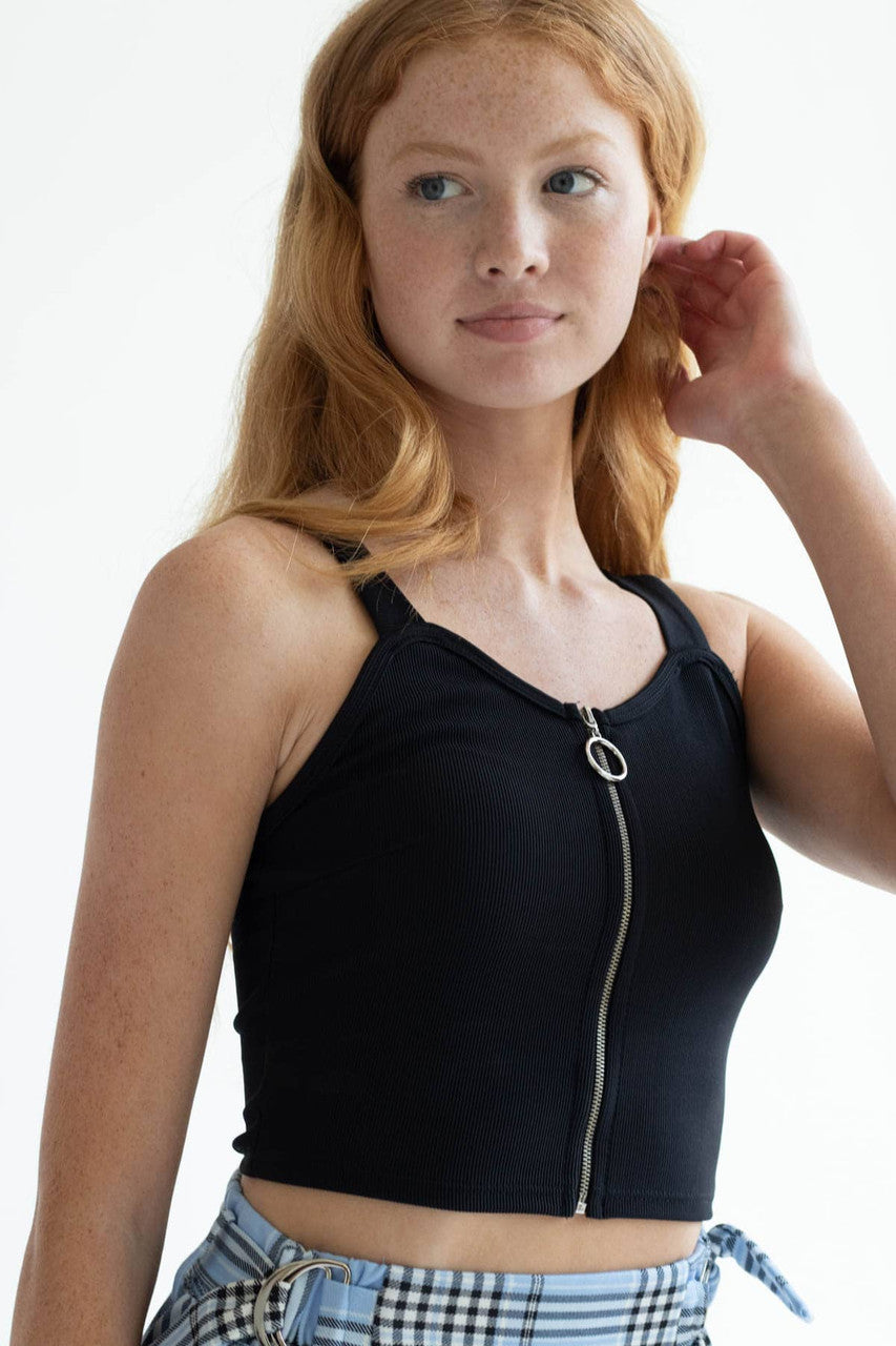Black Ribbed Circle Zip Crop Tank