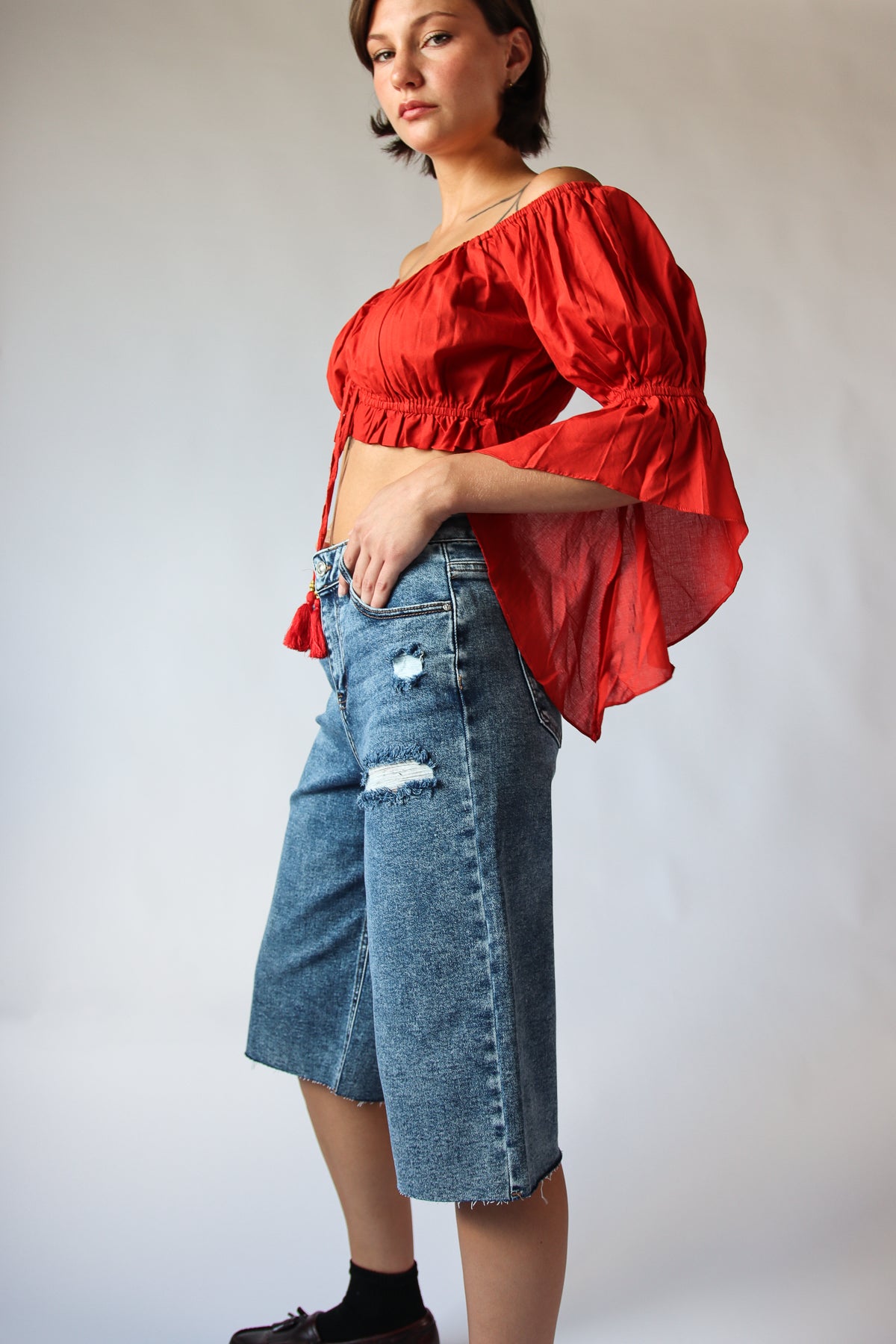 Distressed Long Jorts Dark