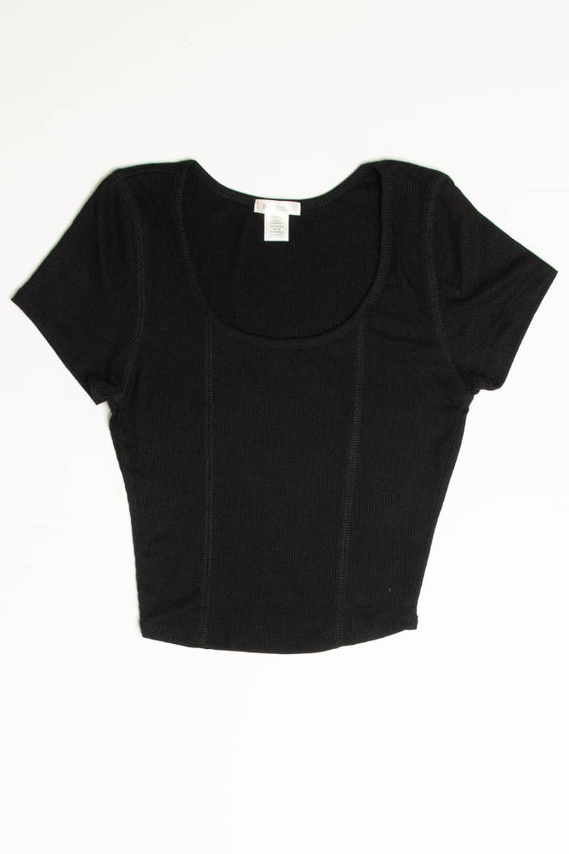 Black Double Seamed Ribbed Crop Tee
