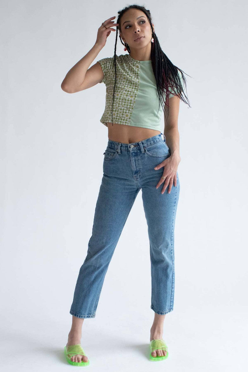 Green Daisy Split Block Cropped Tee