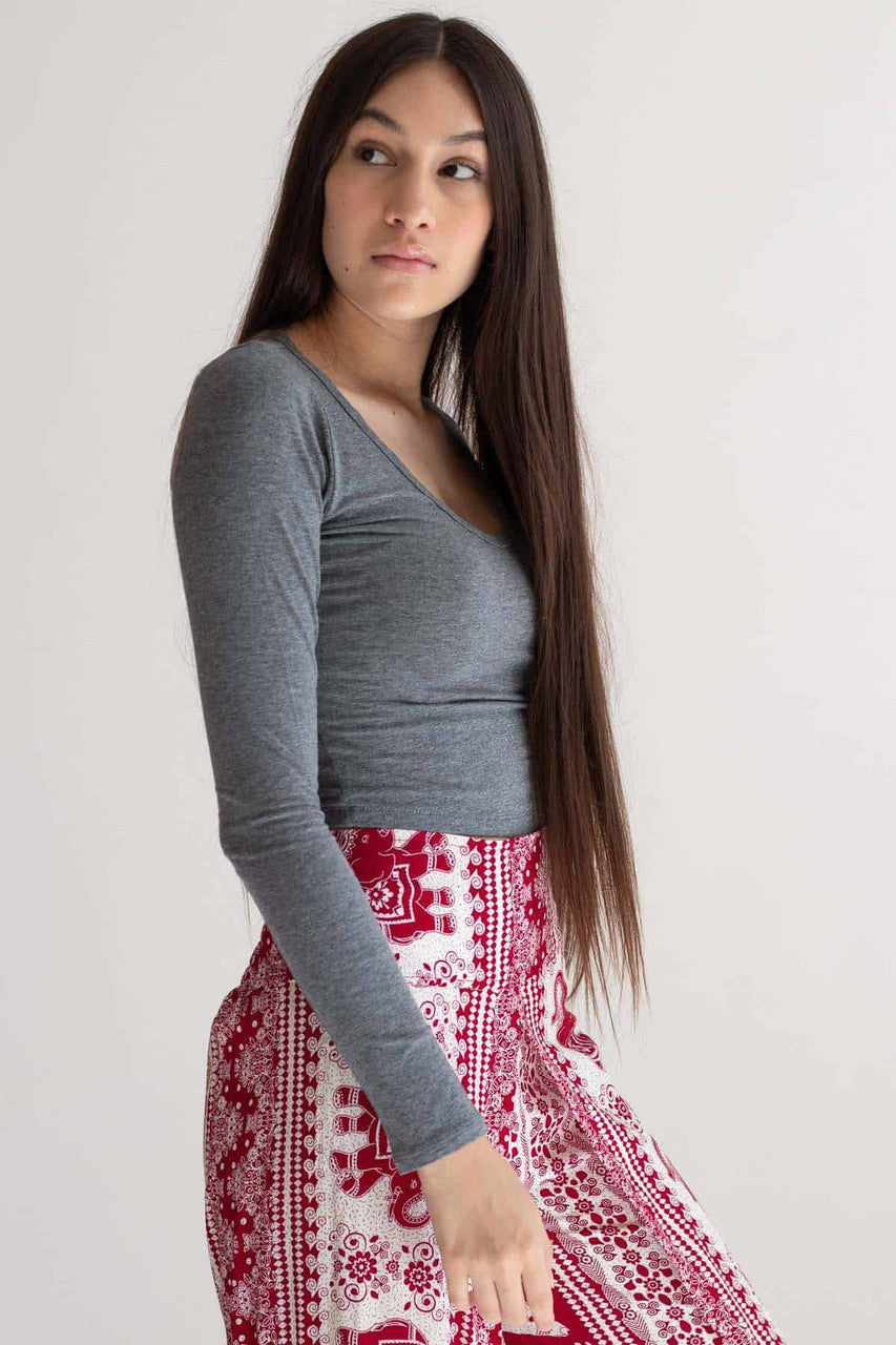 Long Sleeve V-Neck Crop Top
