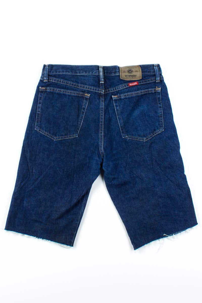 Wrangler Denim Cut Off Shorts (sz. 32) 1
