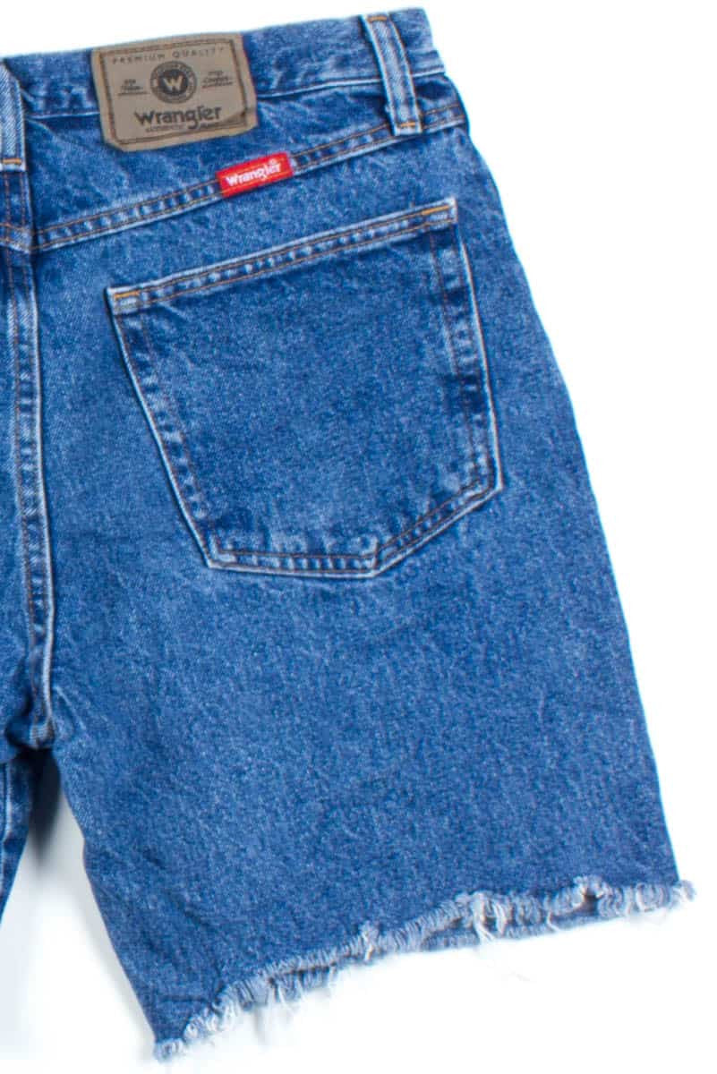 Wrangler Cut Off Denim Shorts (sz. 32)