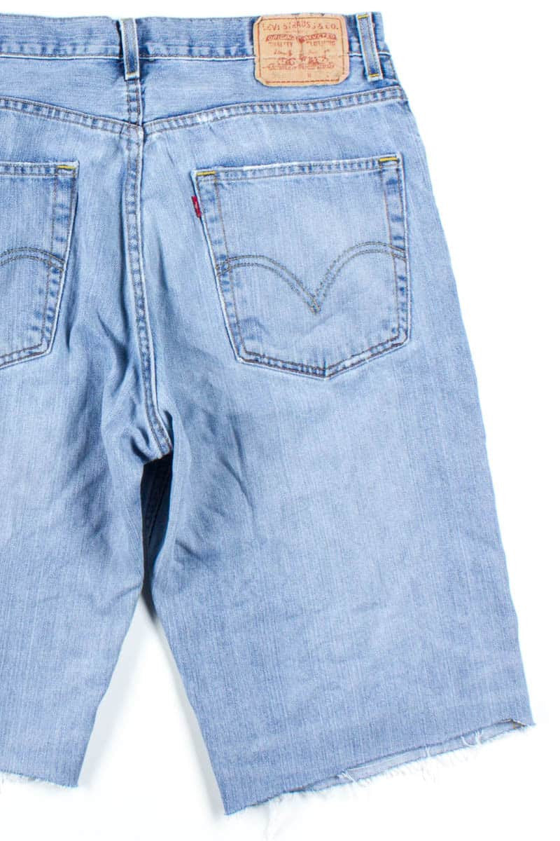 Distressed Levi's 569 Cut Off Shorts (sz. 33)