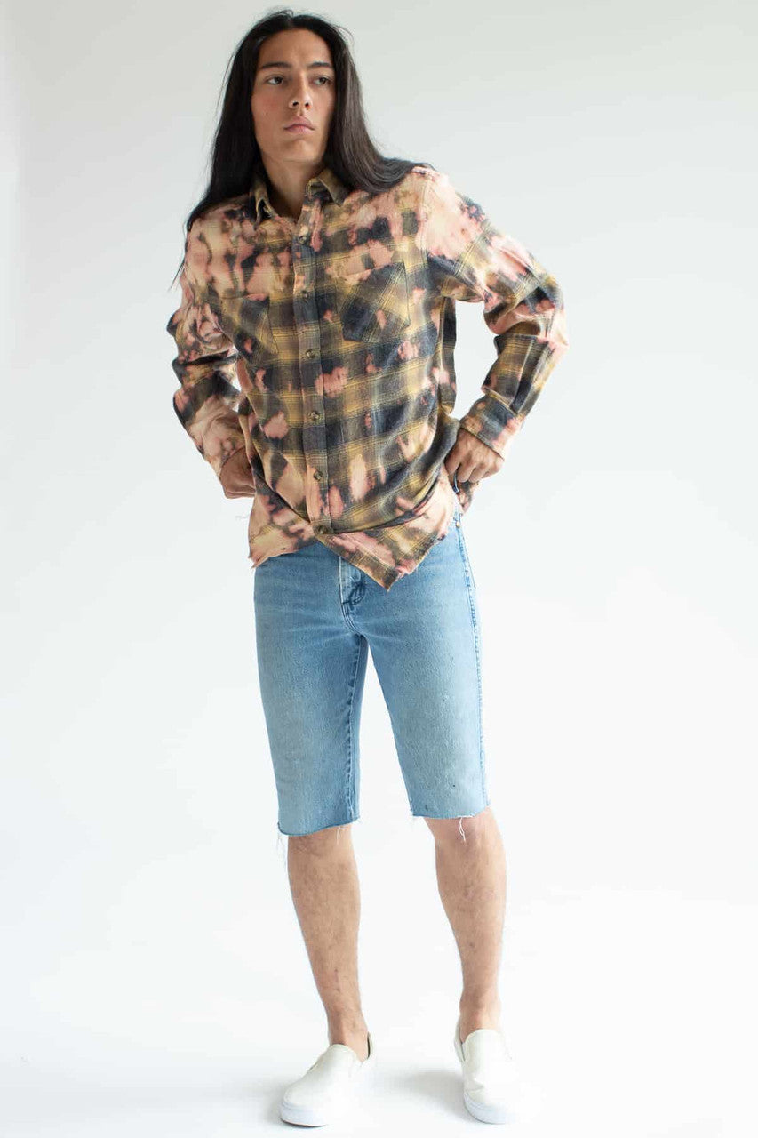 Vintage Distressed Wrangler Denim Cut Off Shorts (sz. 32)