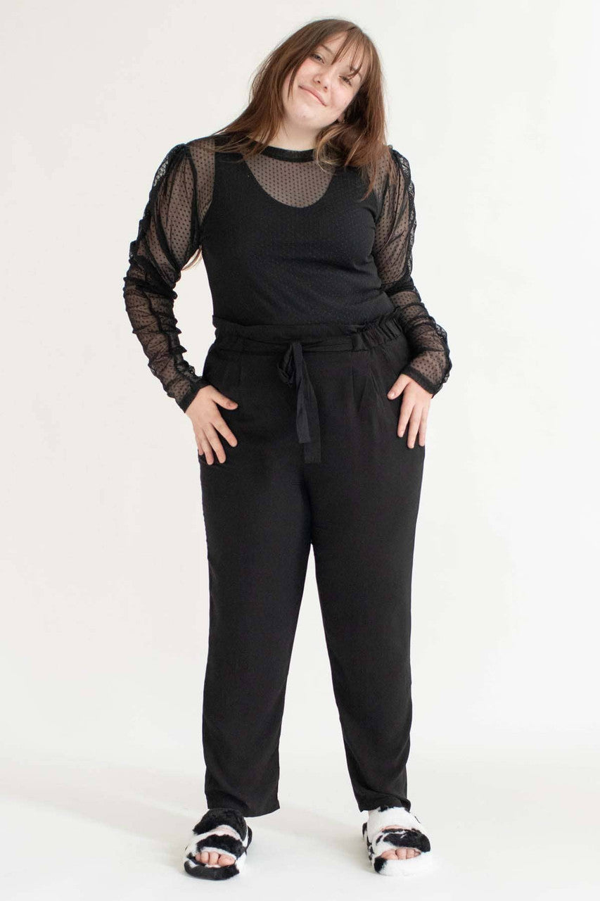 Mesh Dot Ruched Sleeve Top (Extended Sizes)