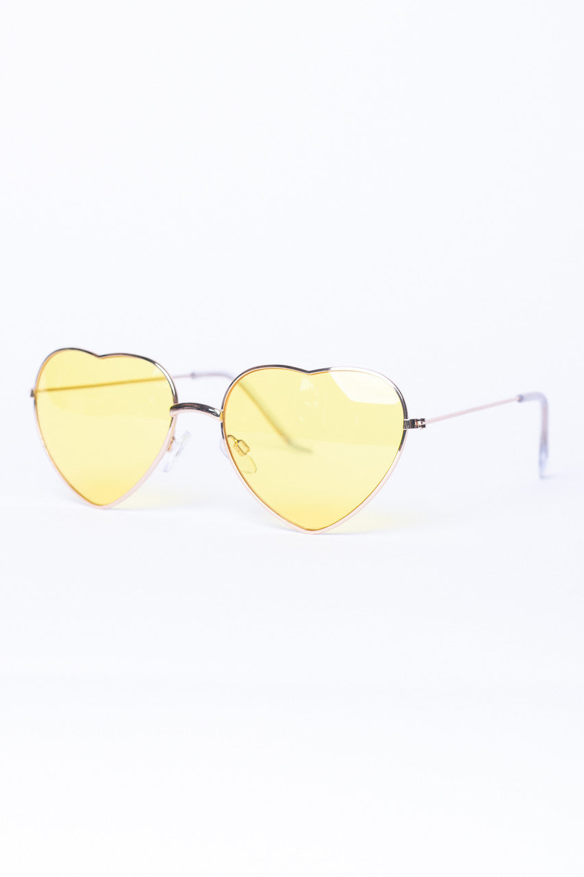 Metal Frame Heart Sunglasses
