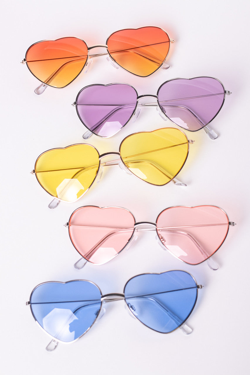 Metal Frame Heart Sunglasses