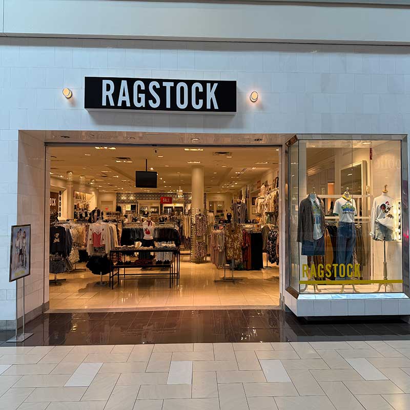 Mishawaka, IN Storefront in University Park Mall