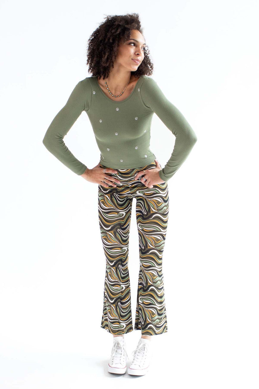 Olive Peace Embroidered Seamless Shirt