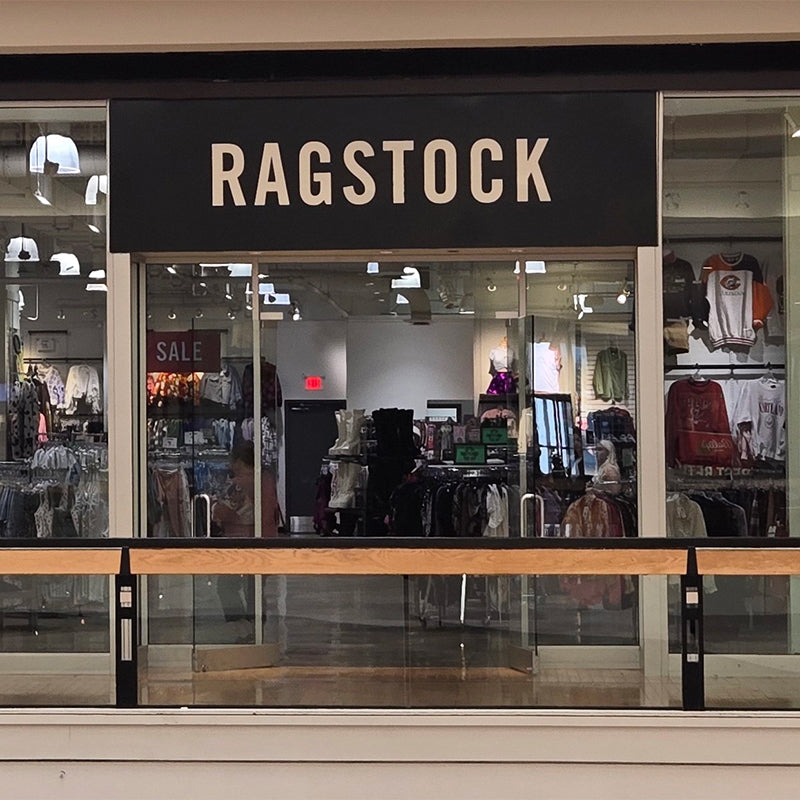 fox valley mall ragstock storefront