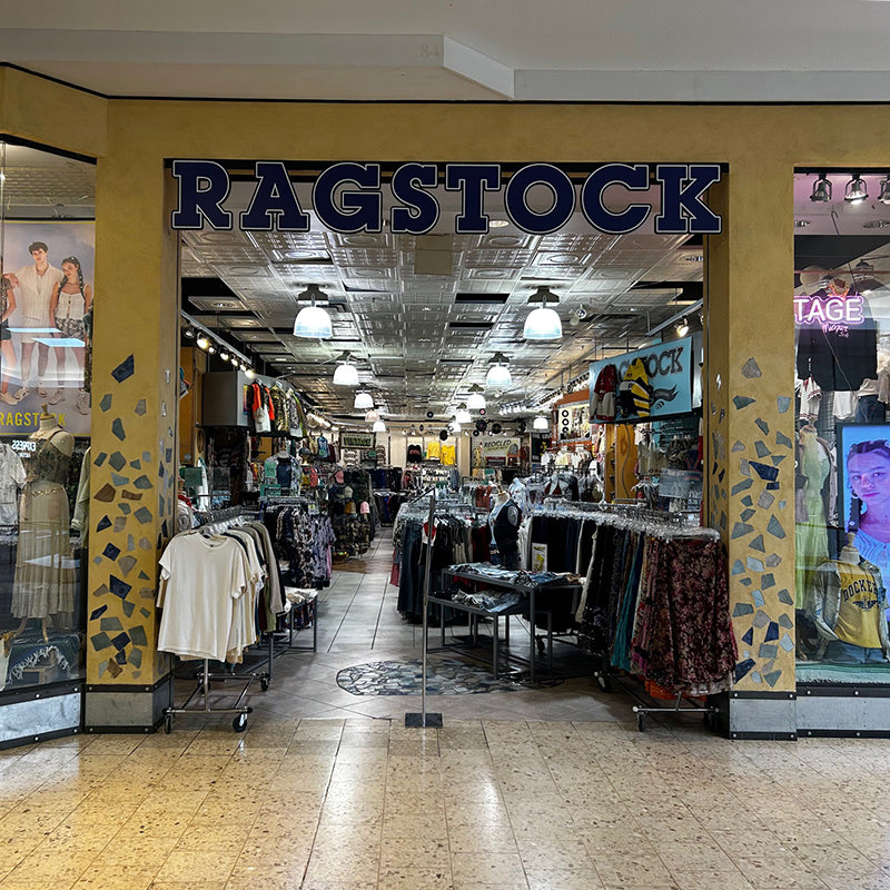 davenport iowa ragstock storefront