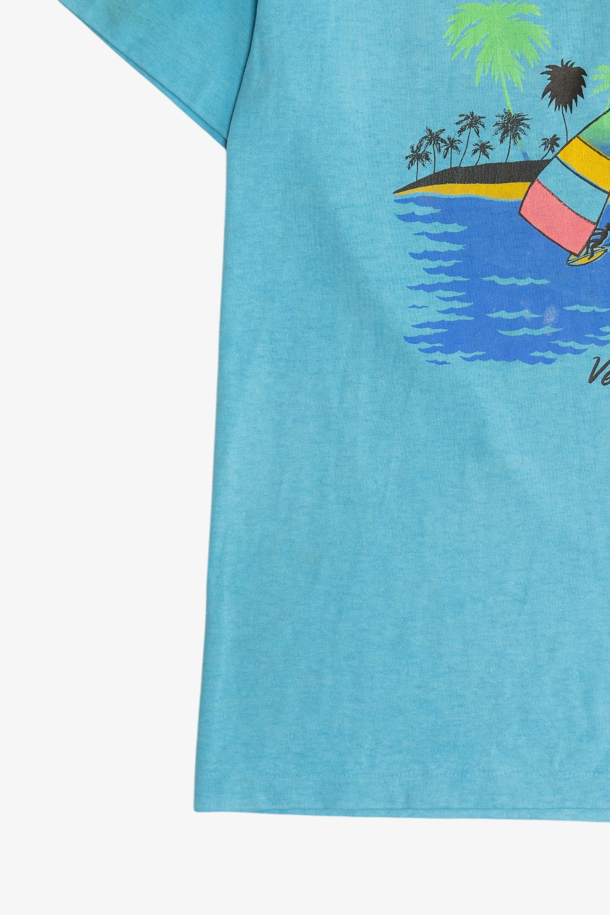 Vintage "Veracruz Mexico" Parrot Island Print T-Shirt (1990s)