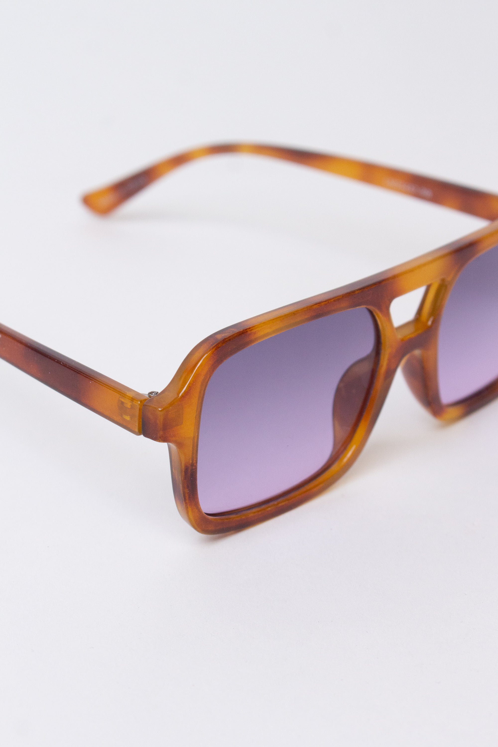 Double Bridge Tortoiseshell Sunglasses - Purple