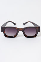 Thick Tortoiseshell Frame Sunglasses