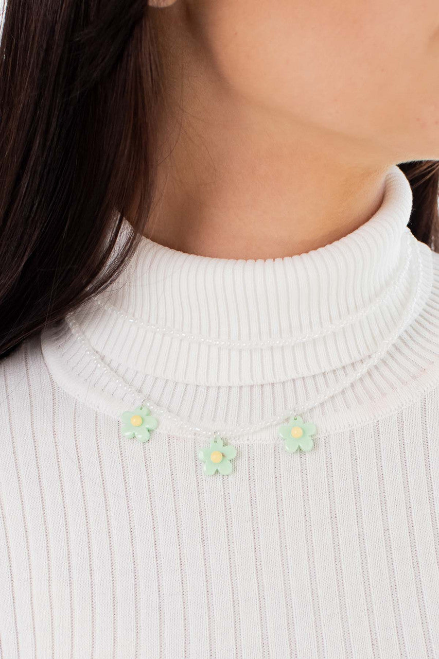 2 Piece Pearl & Daisy Necklace