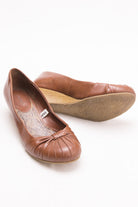 Brown Wedge