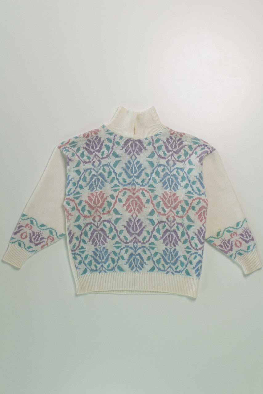 Vintage Collared White 80s Sweater with Floral Pattern