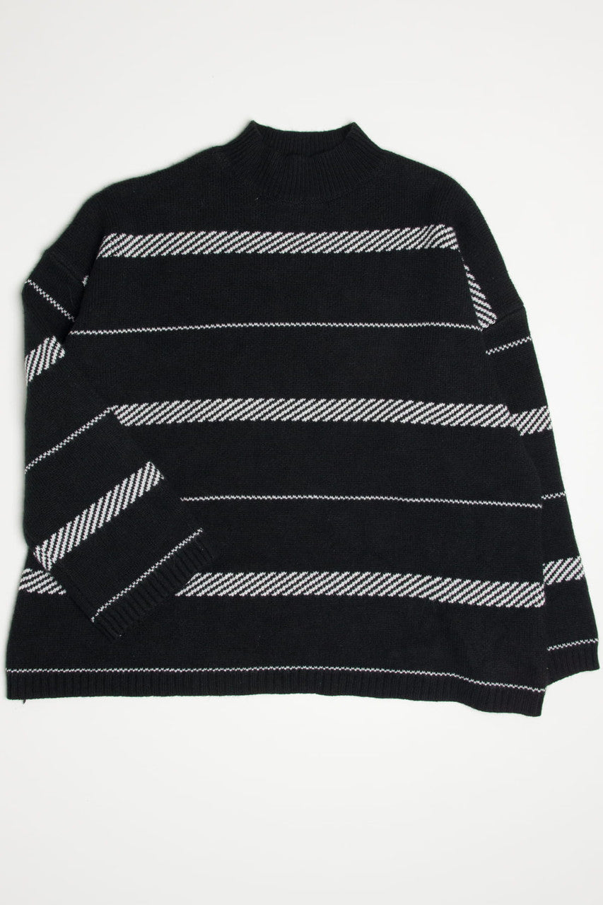 Black & White Stripes Sweater 3886