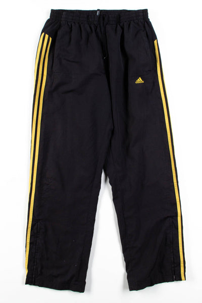 vintage★古着　パンツ ブラック ゴールド　00ｓ　ストリート　ロゴ Black & Gold Adidas Track Pants (sz. L) – Ragstock