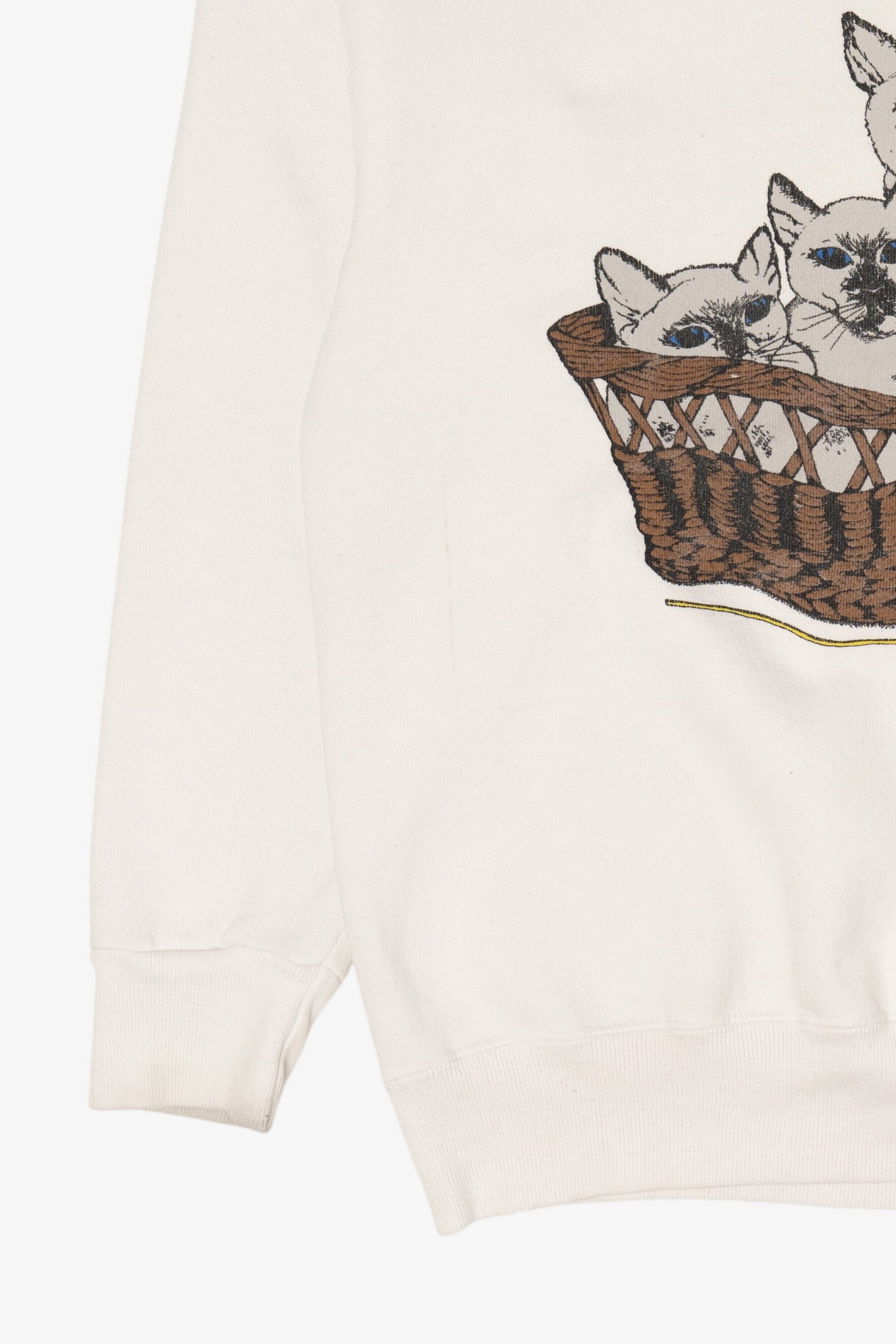 Vintage White Three Kittens In A Basket Sweatshirt (1980s)