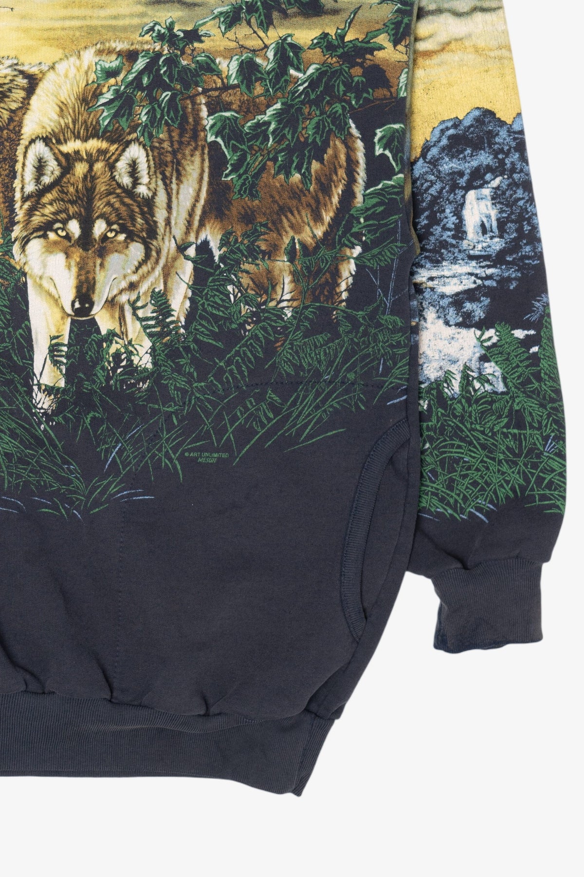Vintage Navy Blue Wolves All Over Print Sweatshirt (1990s)