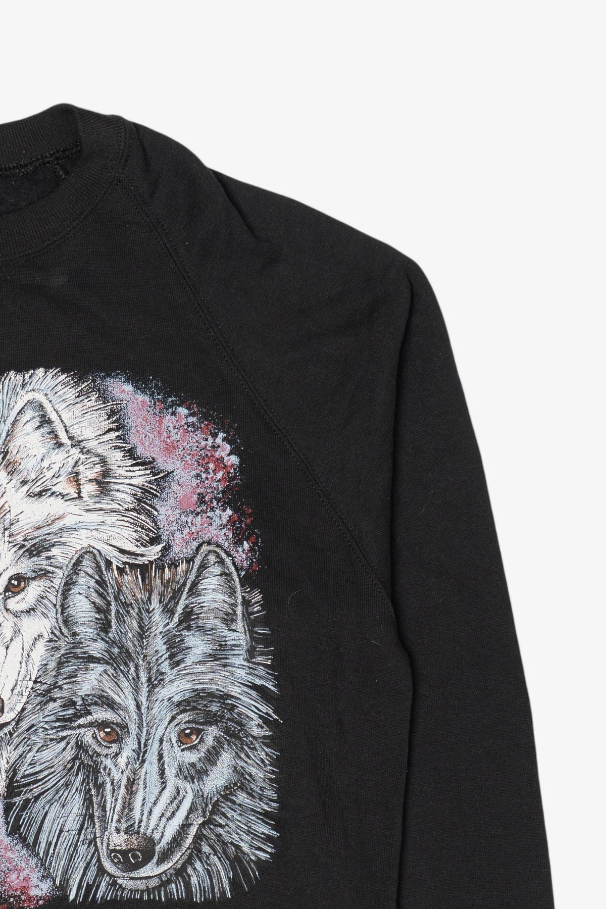 Vintage Three Wolves Raglan Sweatshirt (1990s)