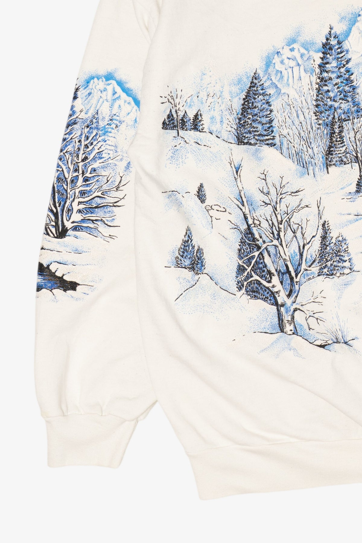 Vintage Embossed Winter Cabin Landscape Sweatshirt (1980s)
