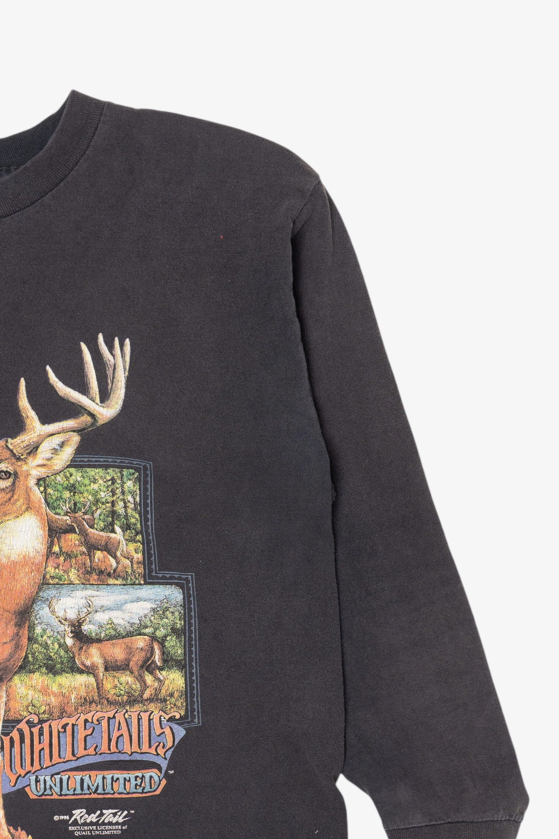 Vintage Distressed Red Tail Whitetails Unlimited Deer Buck Long Sleeve T-Shirt