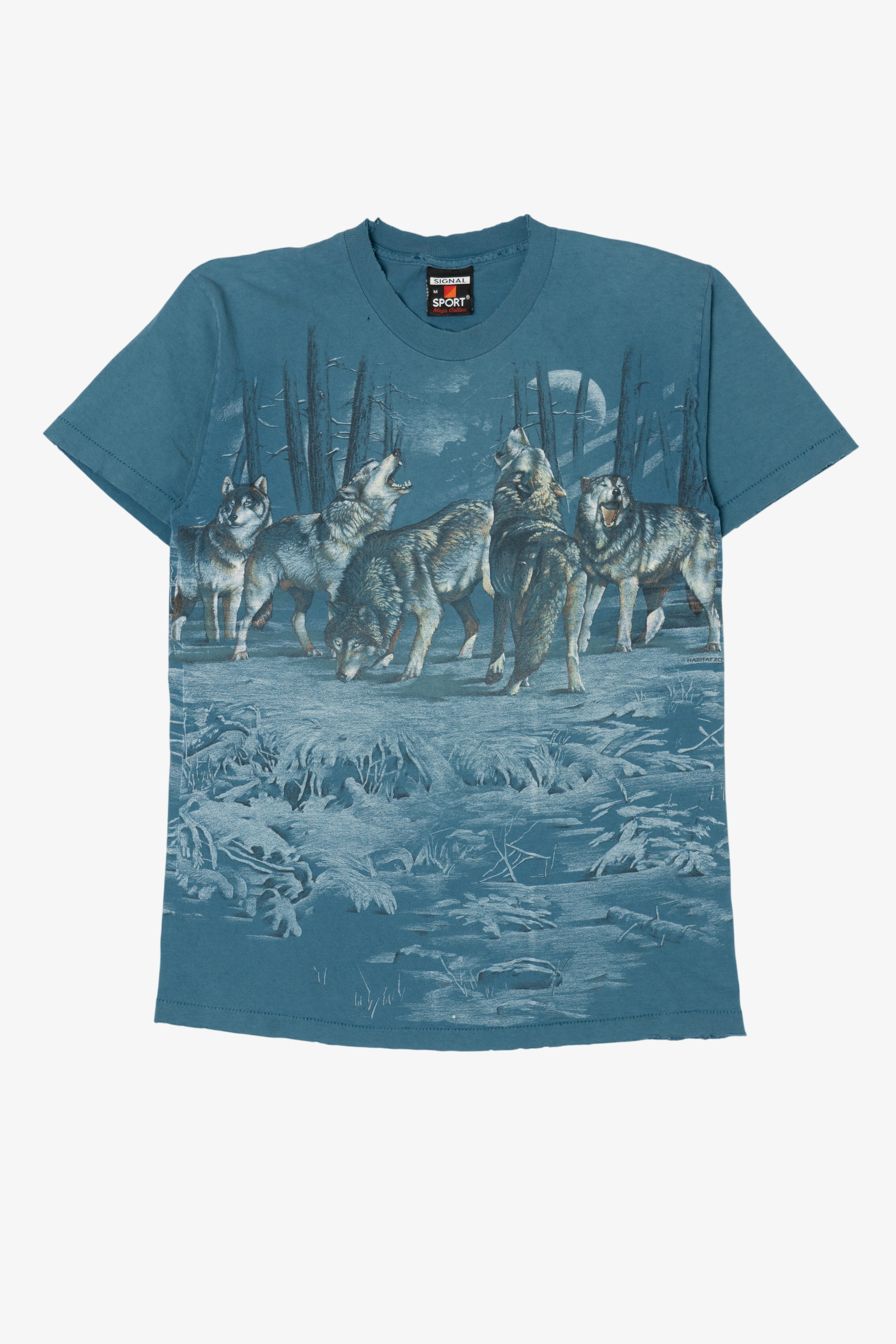 Vintage Distressed Pack Of Wolves Wrap Around Print T-Shirt (1990s)
