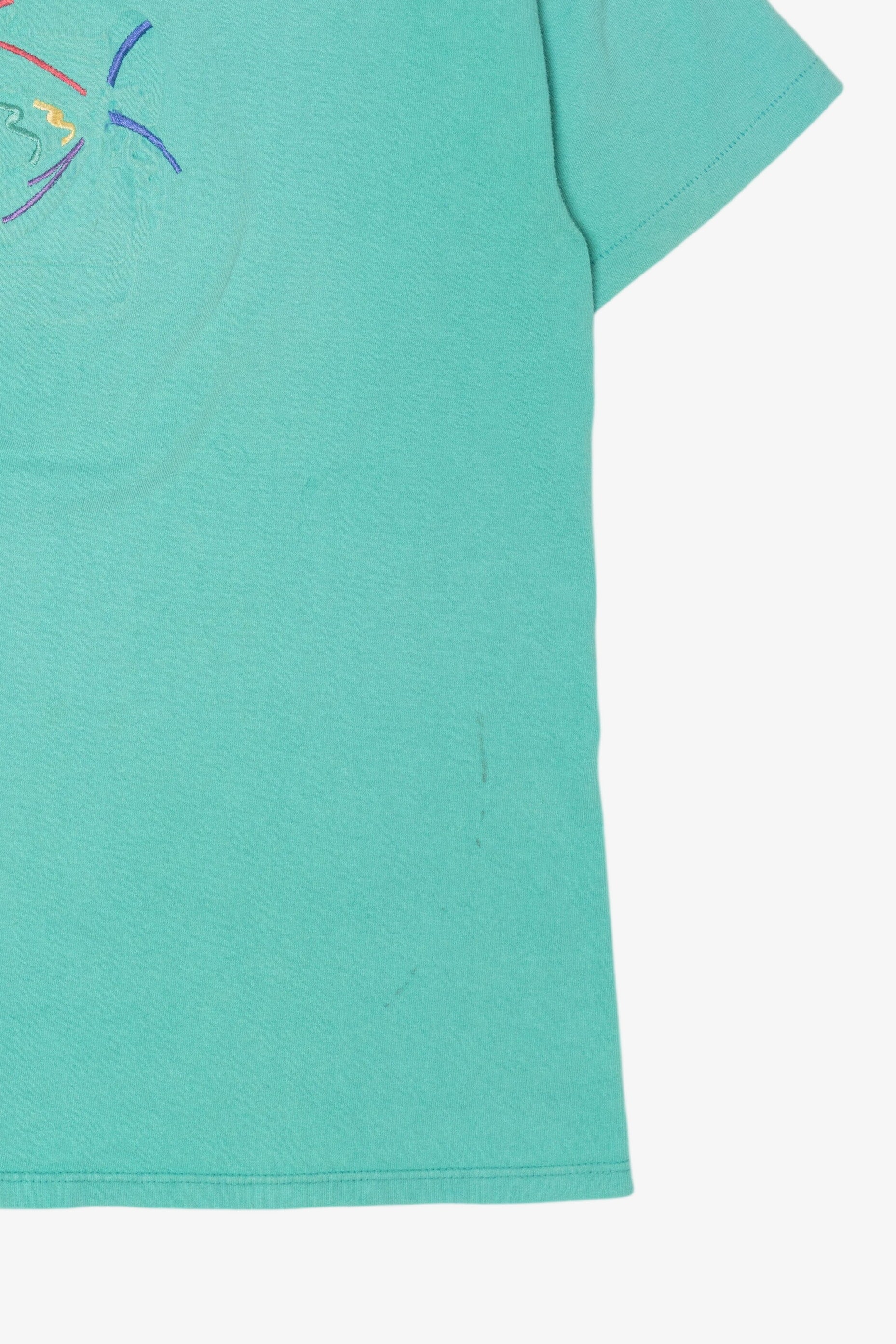 Vintage Embossed Embroidered Fish Single Stitch T-Shirt (1990s)