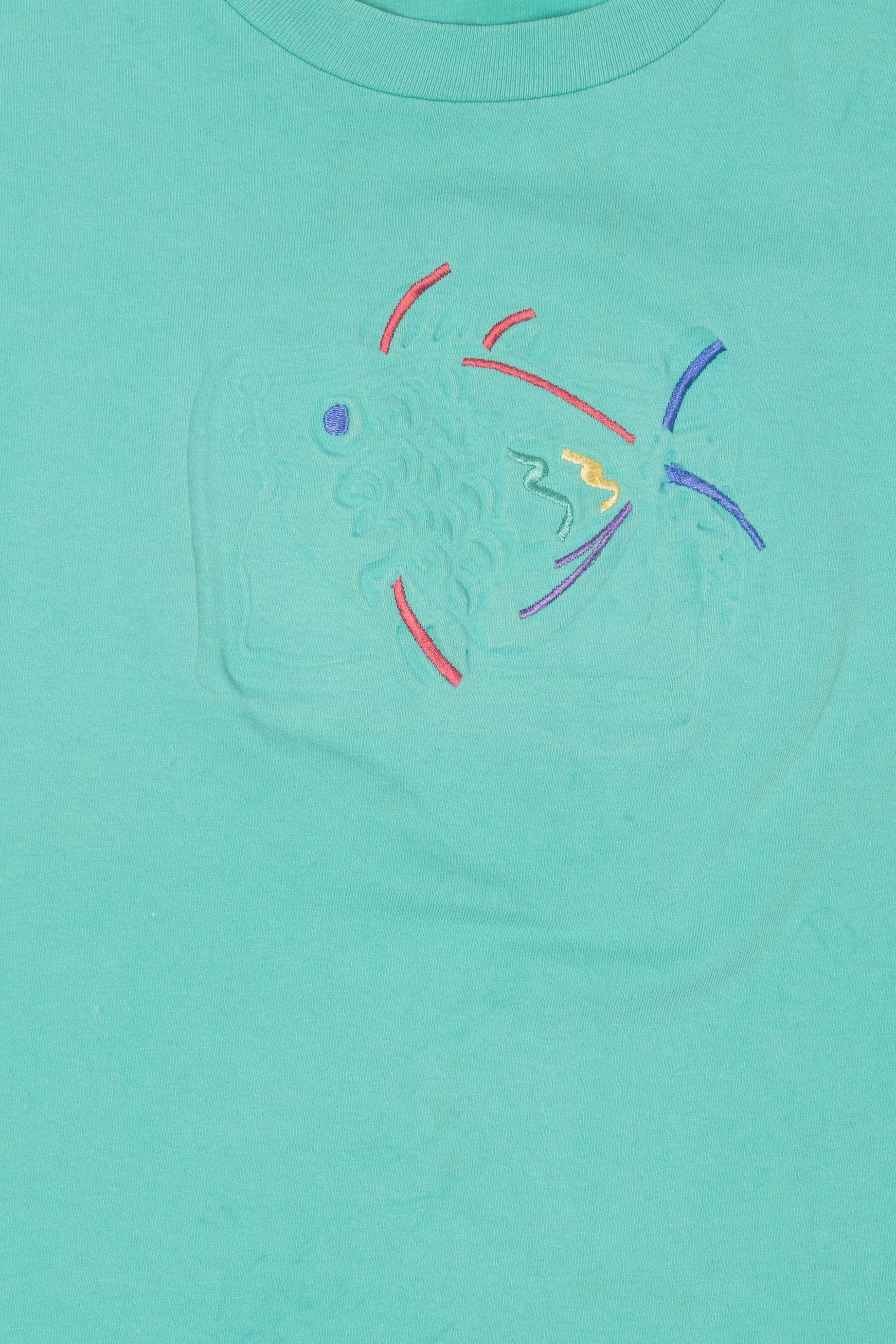 Vintage Embossed Embroidered Fish Single Stitch T-Shirt (1990s)