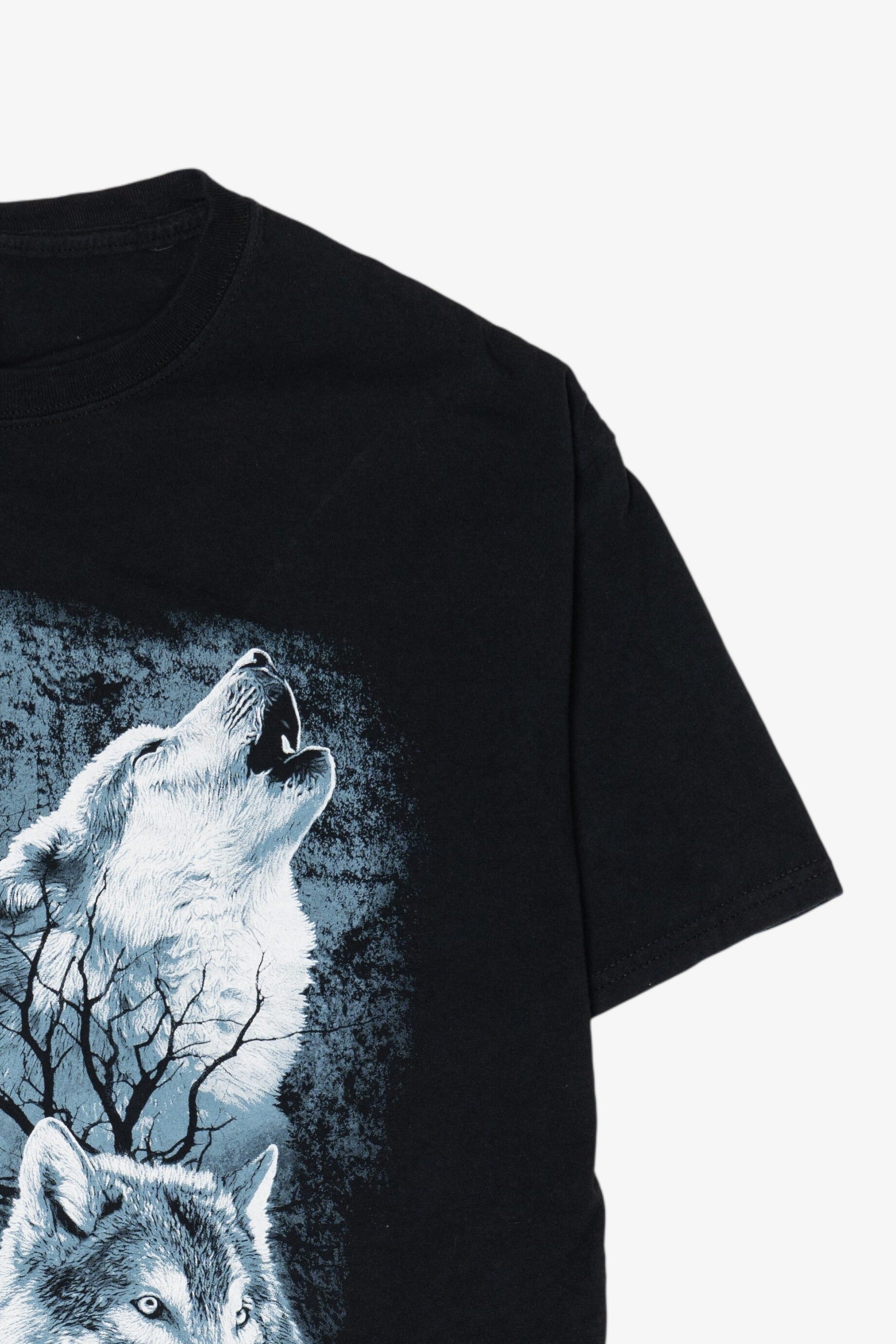 Wolves Howling At The Moon Black T-Shirt (2000s)