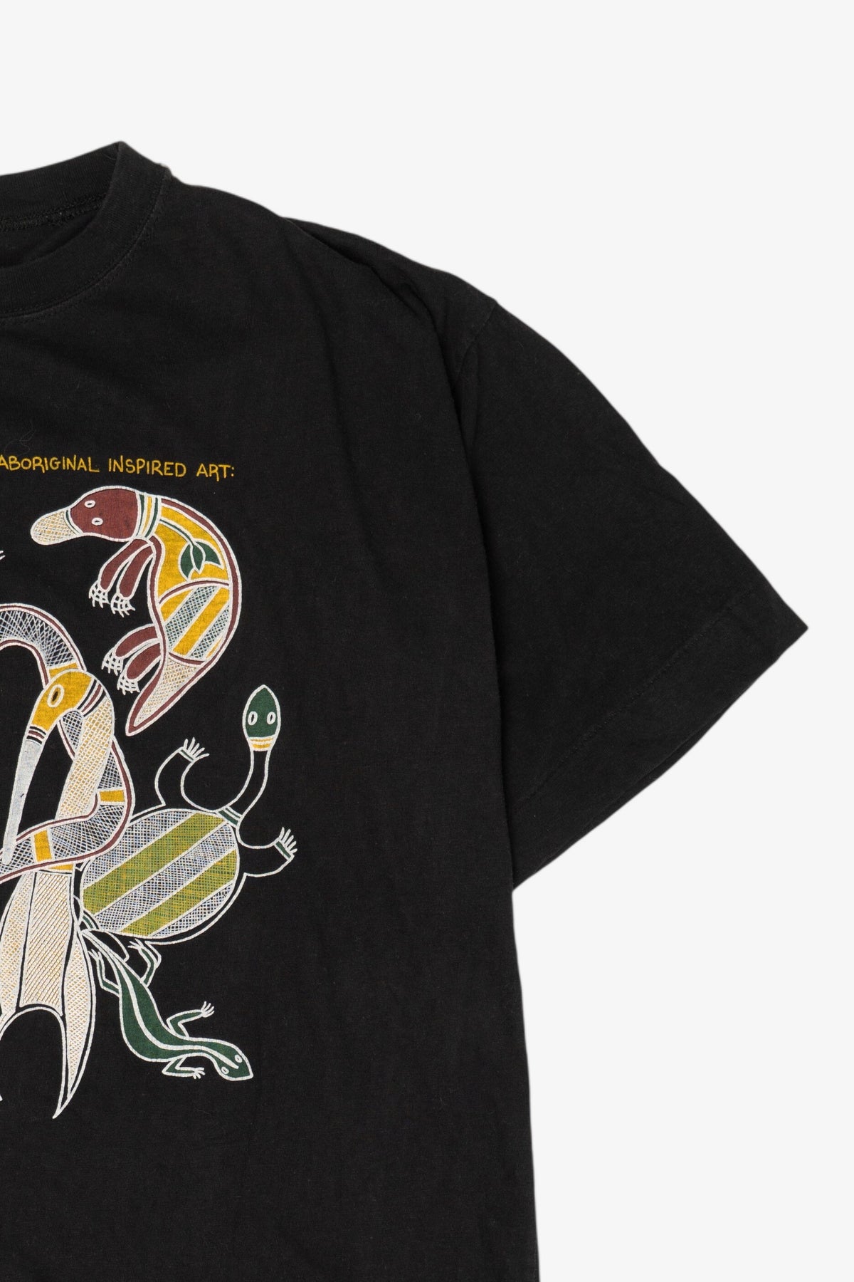 Vintage Australian Aboriginal Inspired Art Animals T-Shirt (1990s)